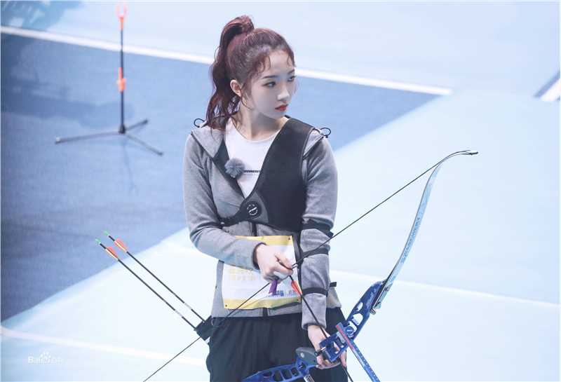 孟美岐(Meng Mei Qi、)超新星全运会素颜照壁纸