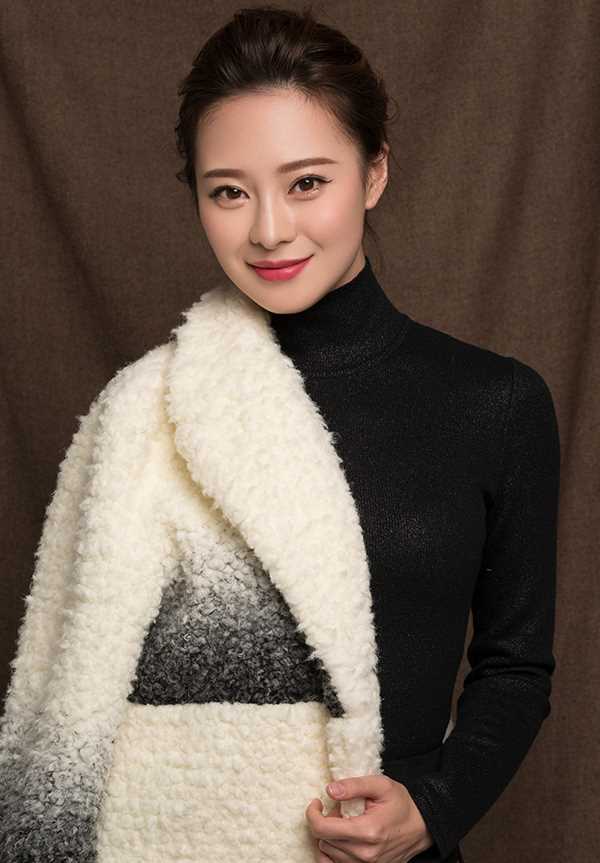 最全王汀秋冬时尚大片秀白皙大长腿相册