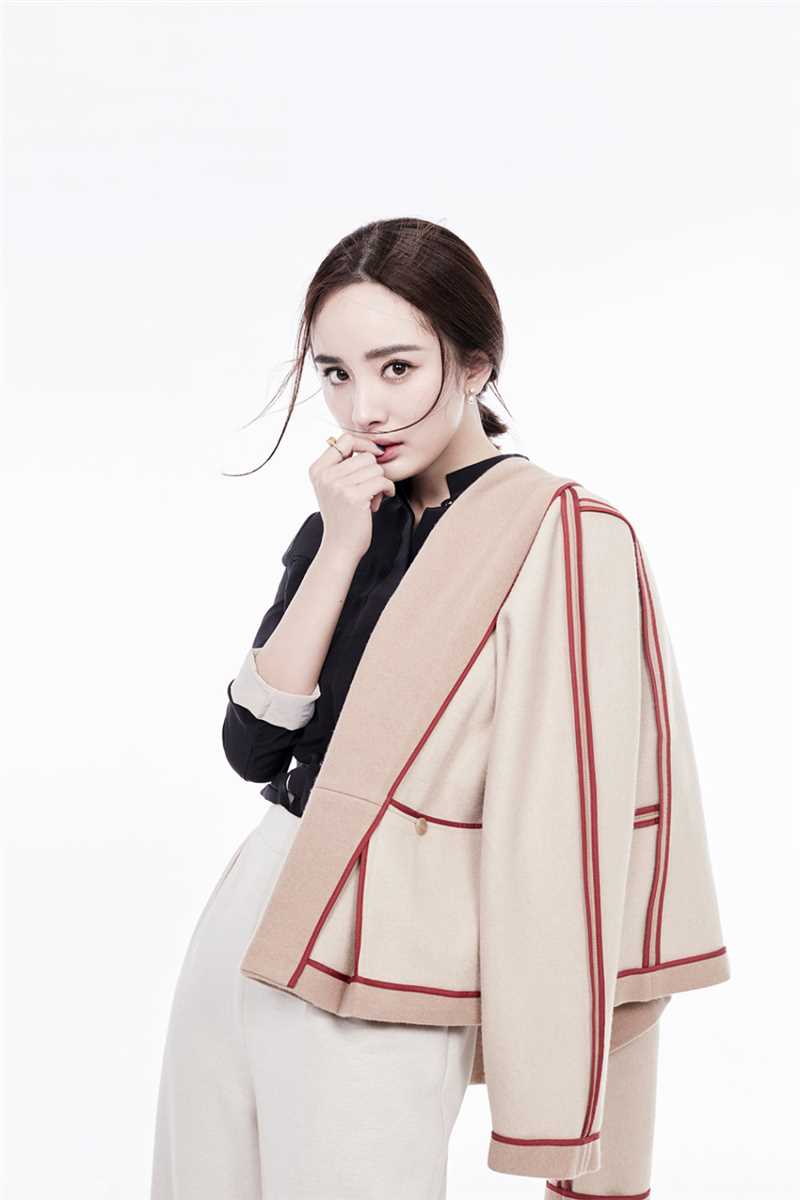 最全杨幂中性风时尚显帅气一面相册