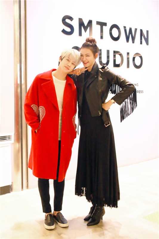 特别专辑李艾金希澈时尚曝光展“黑红”双魅力图片