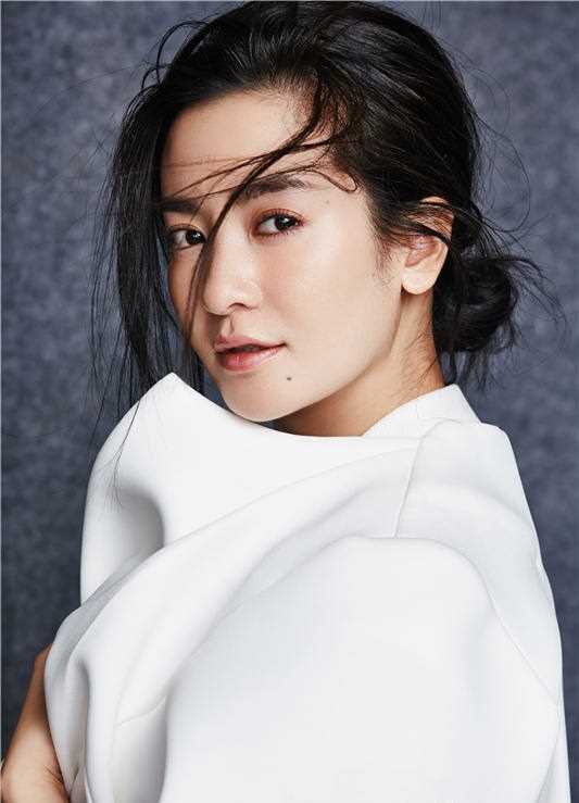 最新李晟高清时尚秀修长大长腿图集