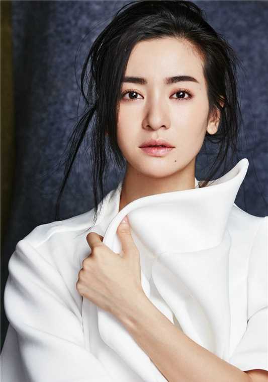 最新李晟高清时尚秀修长大长腿图集