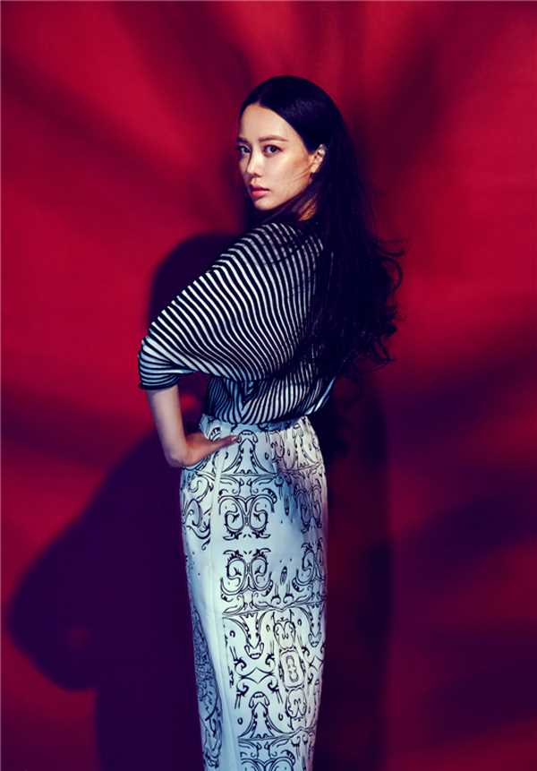 优质冷艳美女唐于鸿高清时尚感十足相册