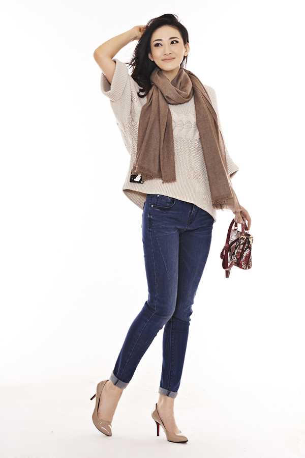 高清董玥时尚展干练女性气质图集