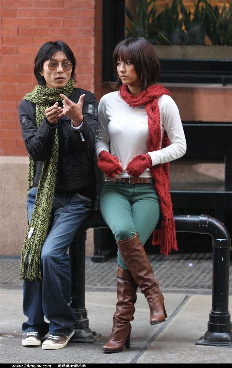 特别专辑韩国女明星李孝利时尚街拍大片图片