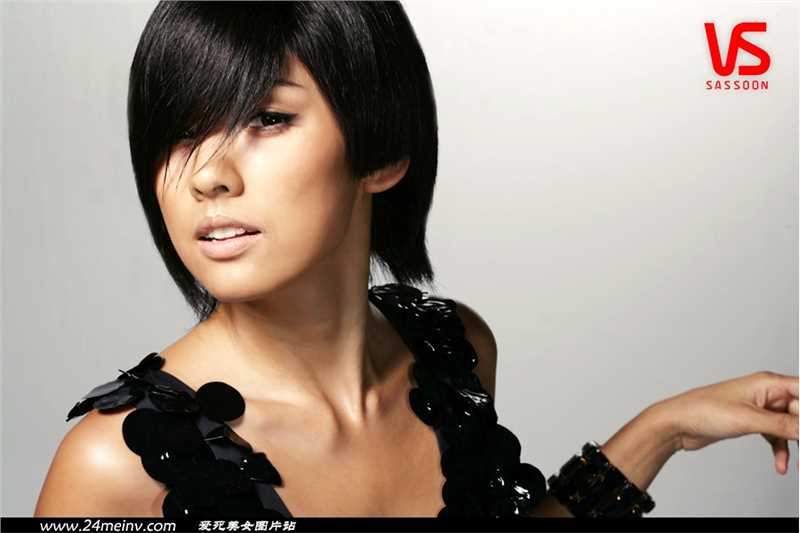 特别专辑韩国女明星李孝利时尚街拍大片图片