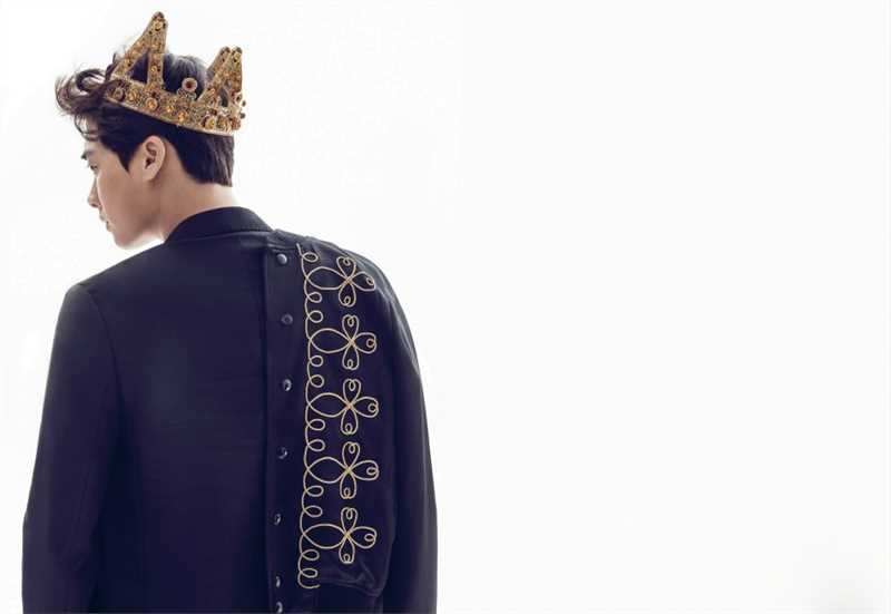 李易峰红色毛衣展时尚型男范