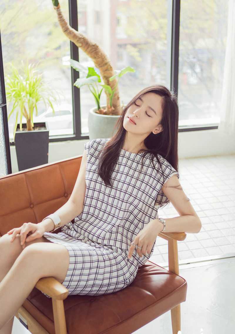 特别专辑时尚热裤mm姜汉娜室内高清