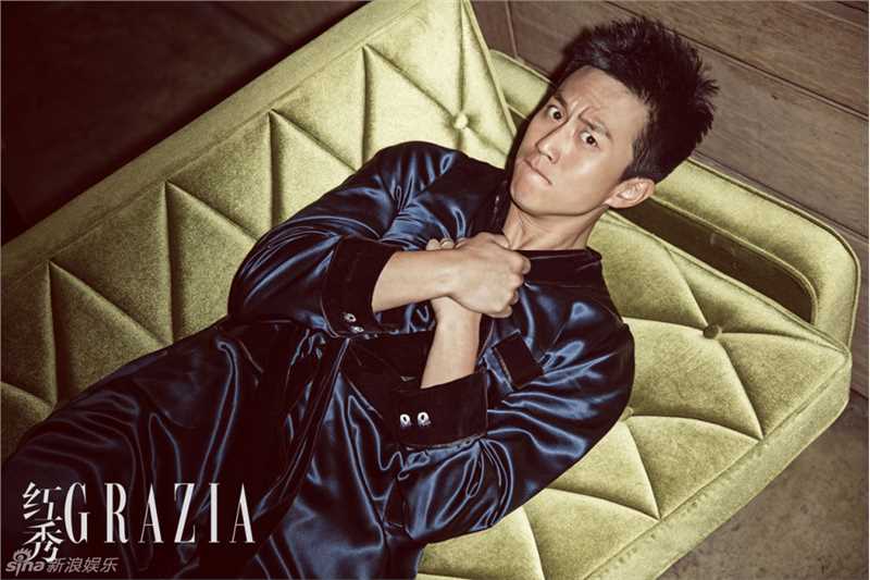 邓超时尚复古性感睡袍摄影