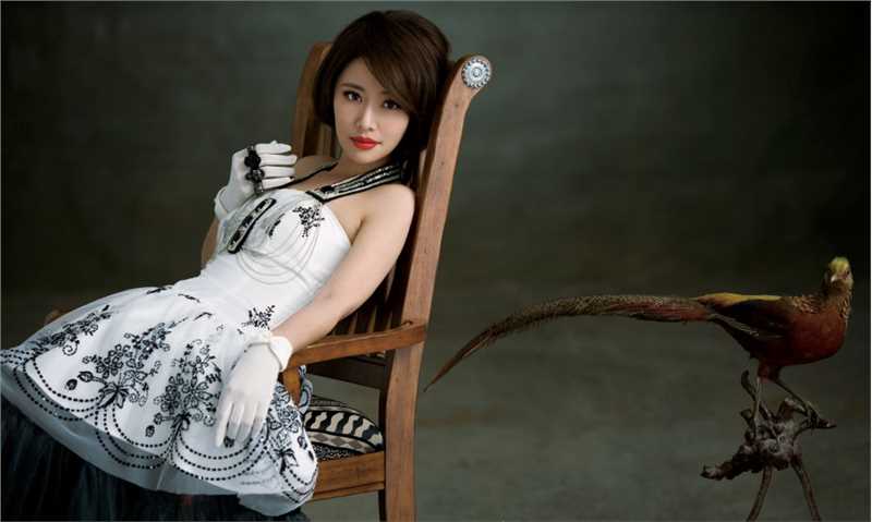 精选氧气美女林心如时尚甜美图册