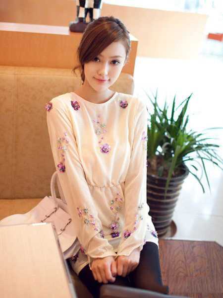 高清淘宝模特时尚潮装惹人爱图册