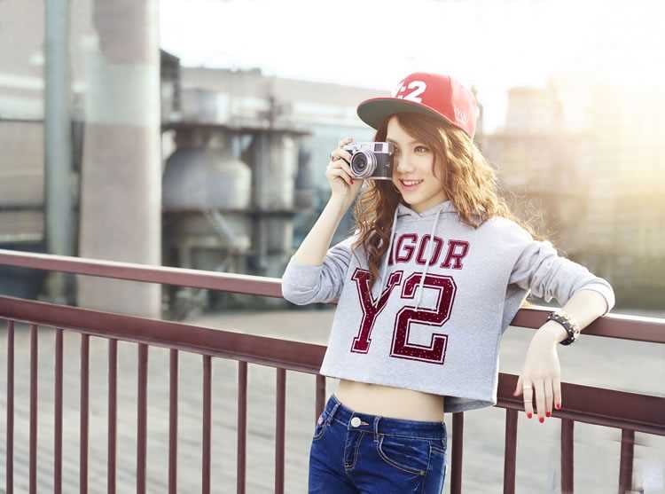 精选牛仔装美女邓紫棋时尚街拍大片图册