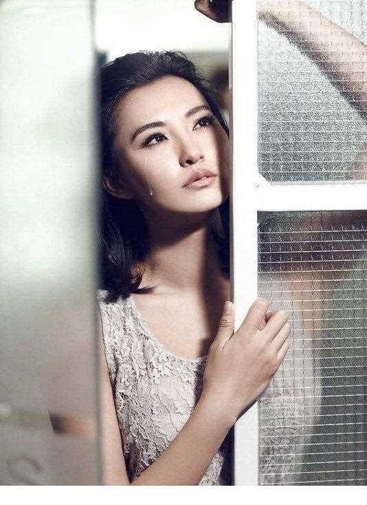 精选莫小棋时尚大片性感十足图册