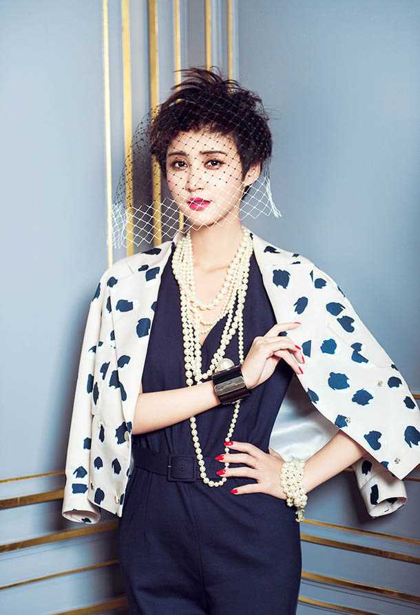 张歆艺最新时尚大片