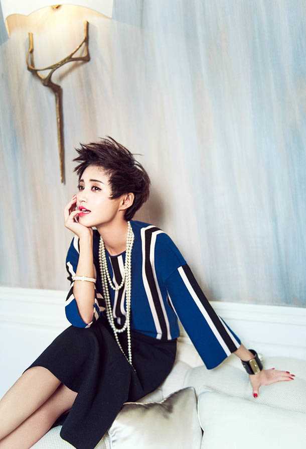 张歆艺最新时尚大片