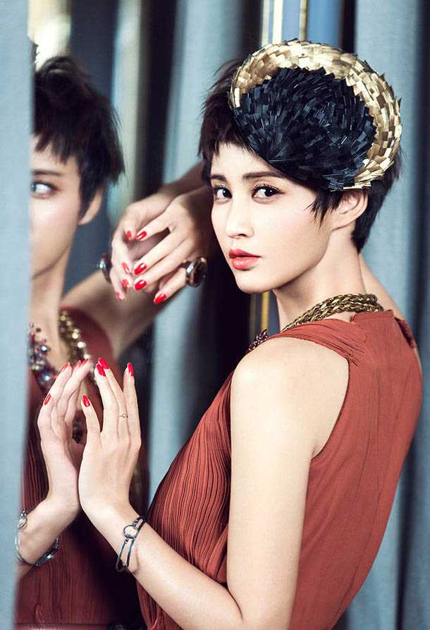 张歆艺最新时尚大片