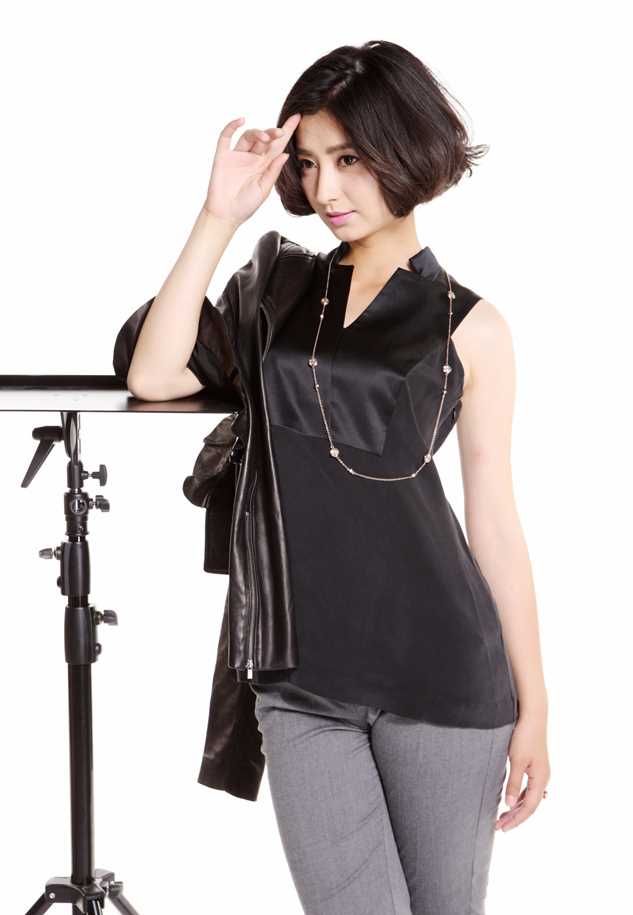 斓曦时尚大片展知性魅力