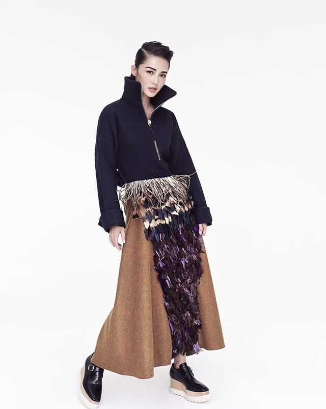 特别专辑美女明星李沁全新时尚大片拍摄