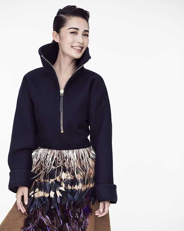 特别专辑美女明星李沁全新时尚大片拍摄