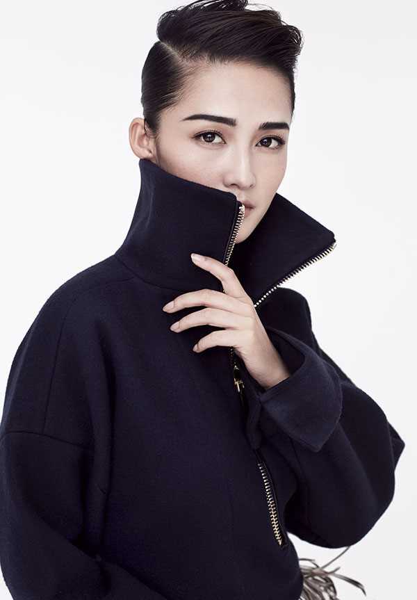 特别专辑美女明星李沁全新时尚大片拍摄