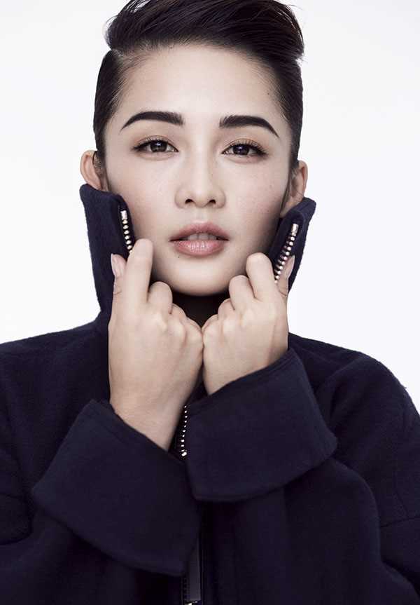 特别专辑美女明星李沁全新时尚大片拍摄