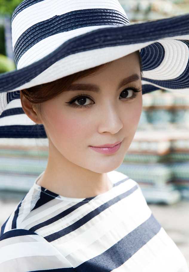 优质毛林林泰国时尚街拍大片相册