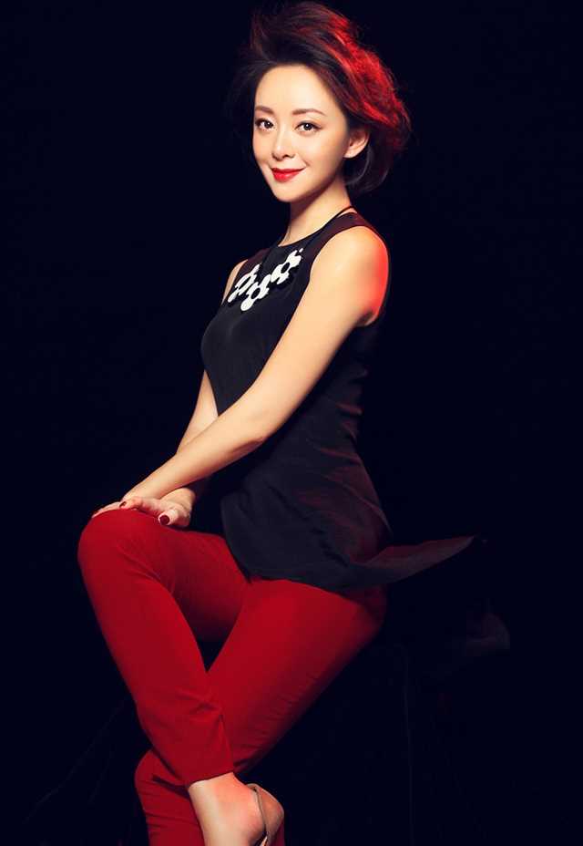 特别专辑许榕真妩媚红唇时尚图片