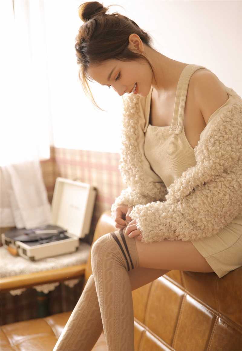 高清风情万种的欲望妹妹香肩妩媚妖娆性感美女图册