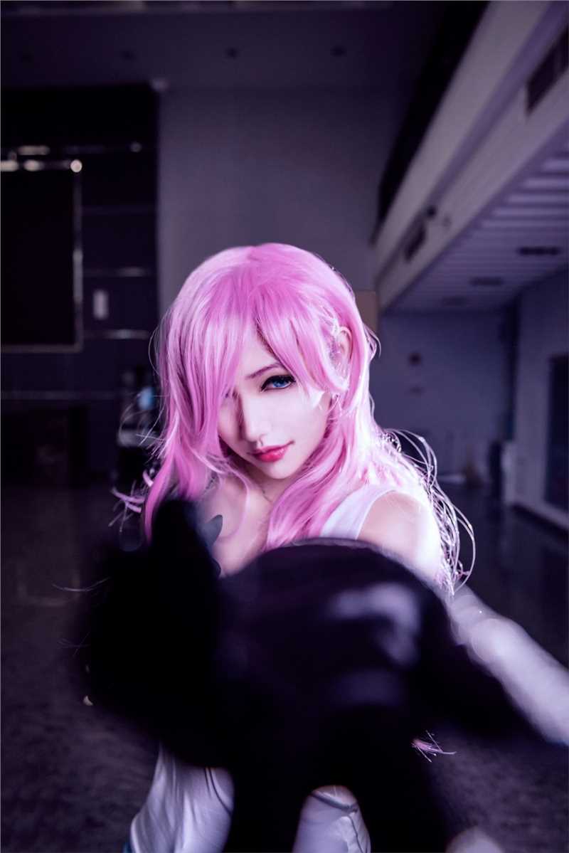 高清邪魅御姐妖娆热裤大长腿性感cosplay图片图集