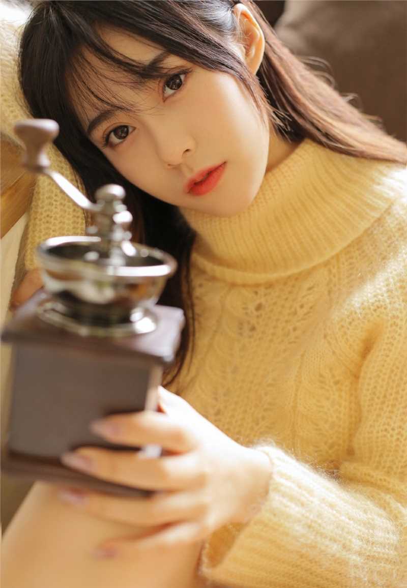 优质长发美女娇羞诱人大长腿风情万种性感图片图片