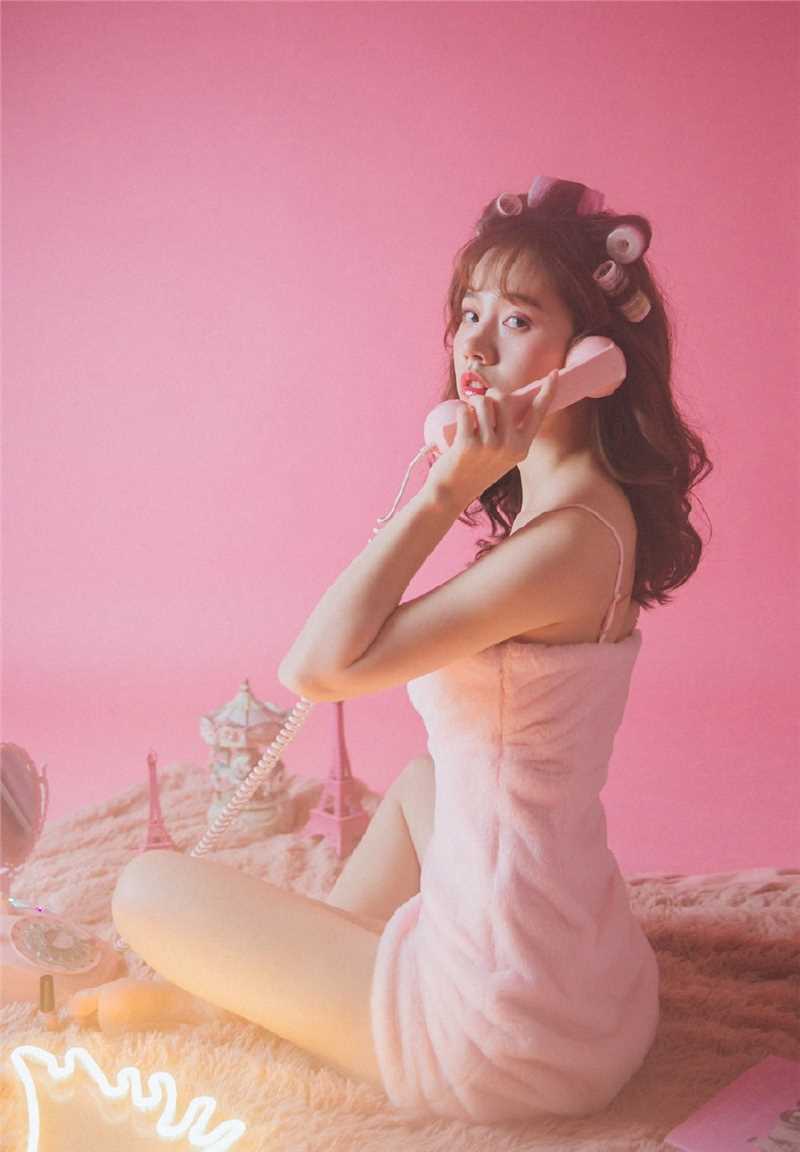 优质性感小萝莉气质慵懒唯美诱人的吸睛美女梦幻图片相册