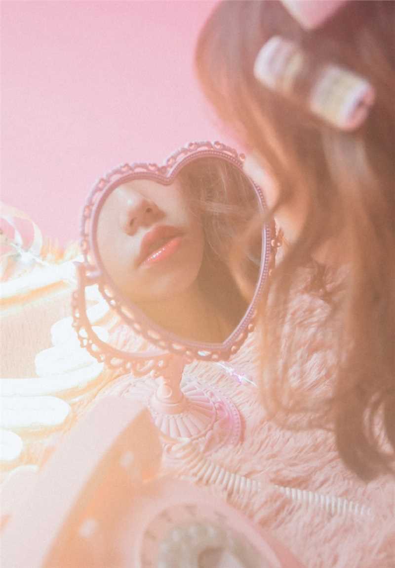 优质性感小萝莉气质慵懒唯美诱人的吸睛美女梦幻图片相册