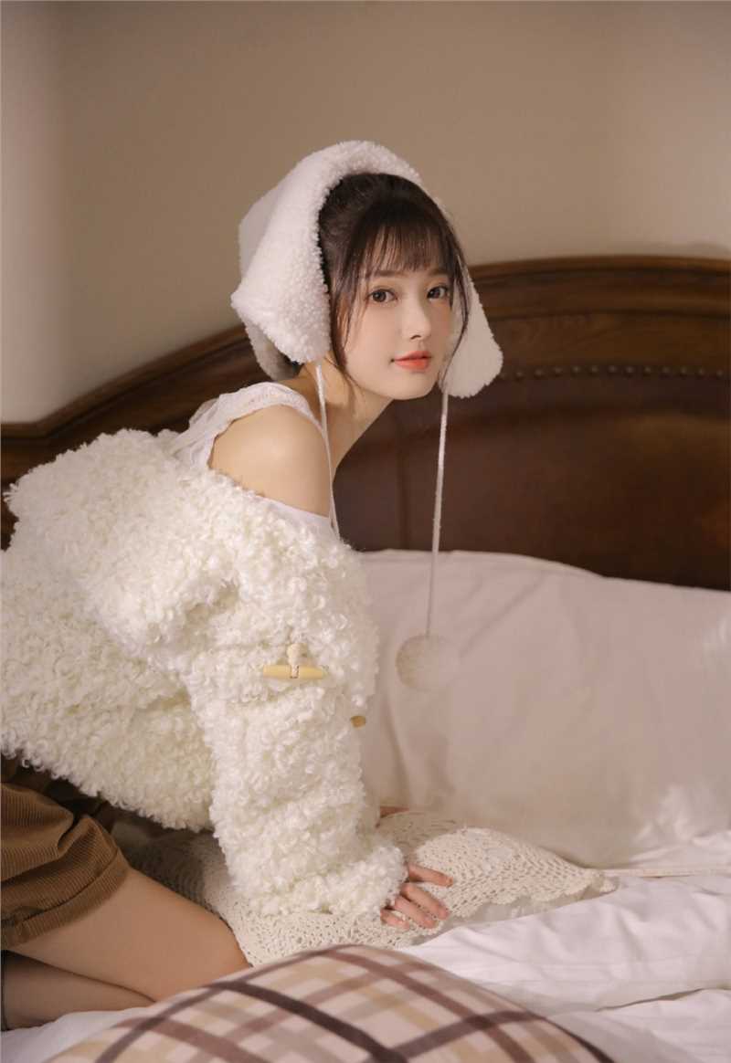 精选日本少女牛奶肌肤清纯性感私房氧气图片图册