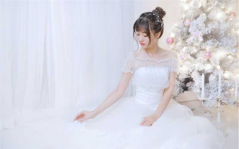 最全梦幻唯美美少女穿着白色纱裙看起来十分甜美诱人的图片相册