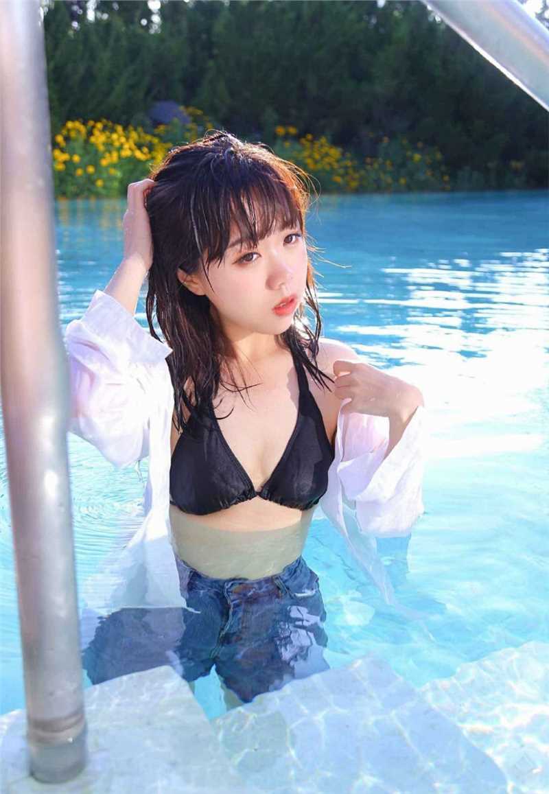 最全宅男女神泳衣比基尼美女丰满湿身相册