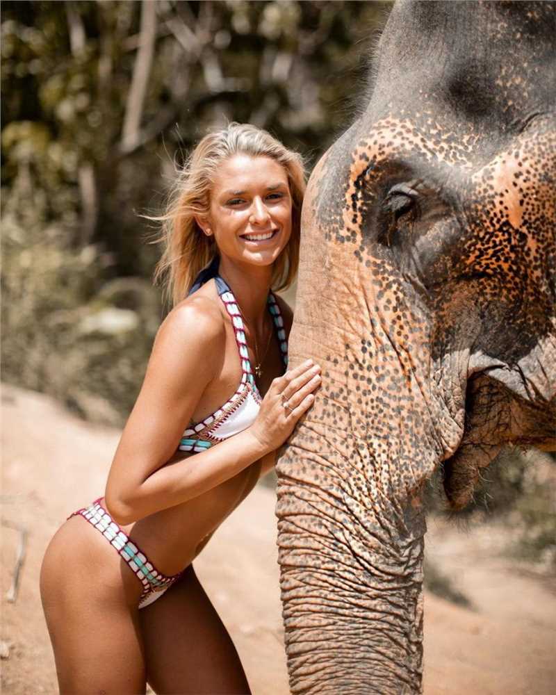 最全欧美宅男女神比基尼身材性感完美人体艺术私拍相册