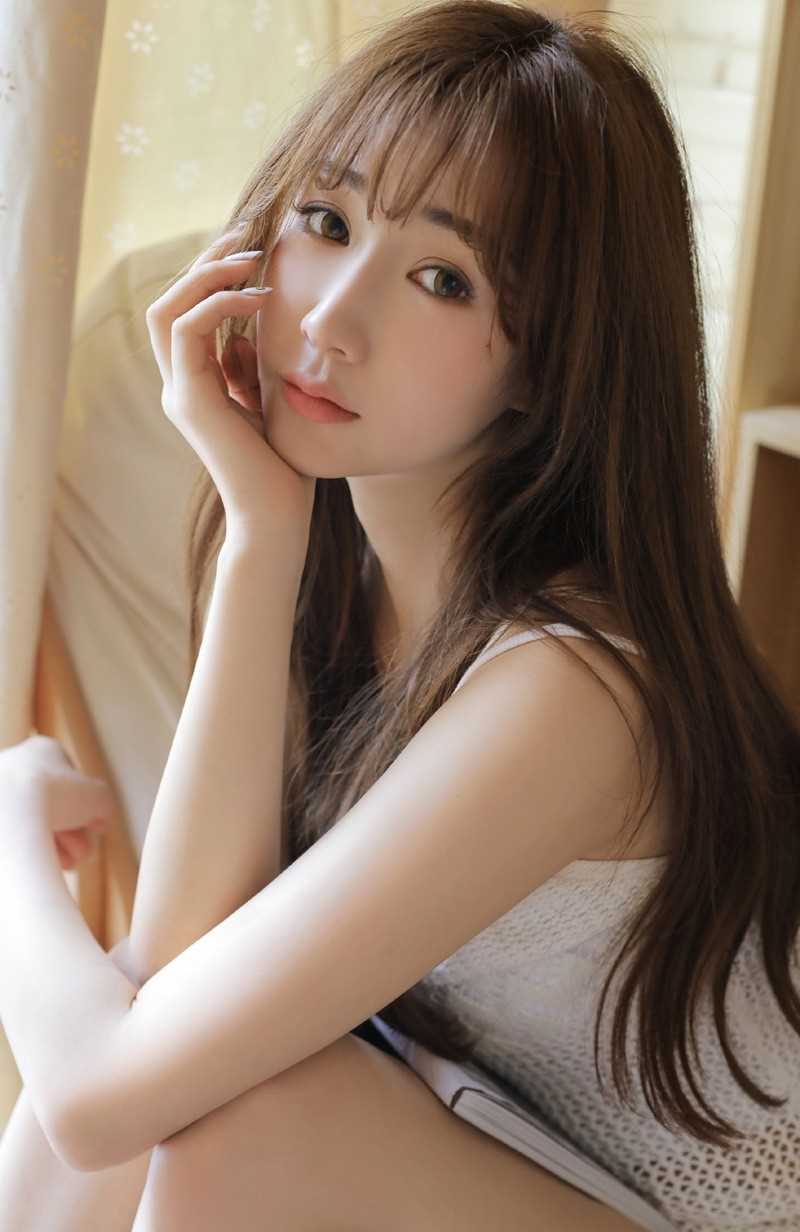 最全高颜值美女模特吊带睡衣风情诱惑宅男女神壁纸