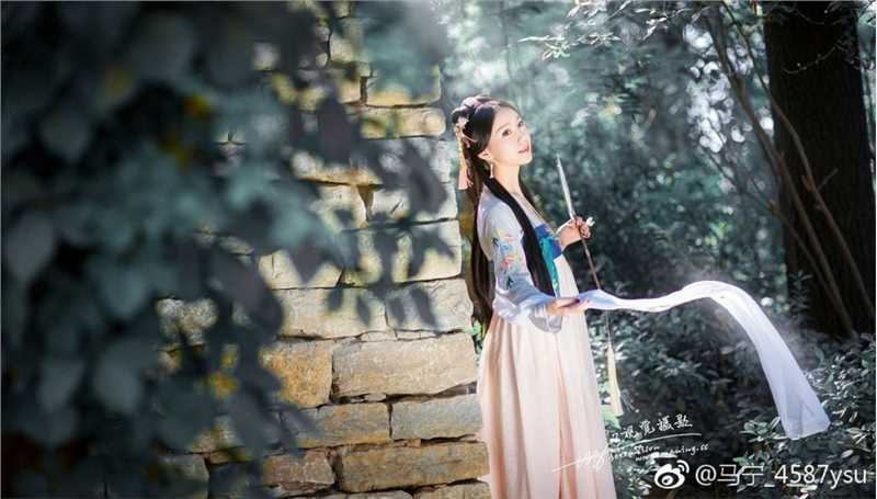 特别专辑古装美女Audrey如竹林风姿迷人图片