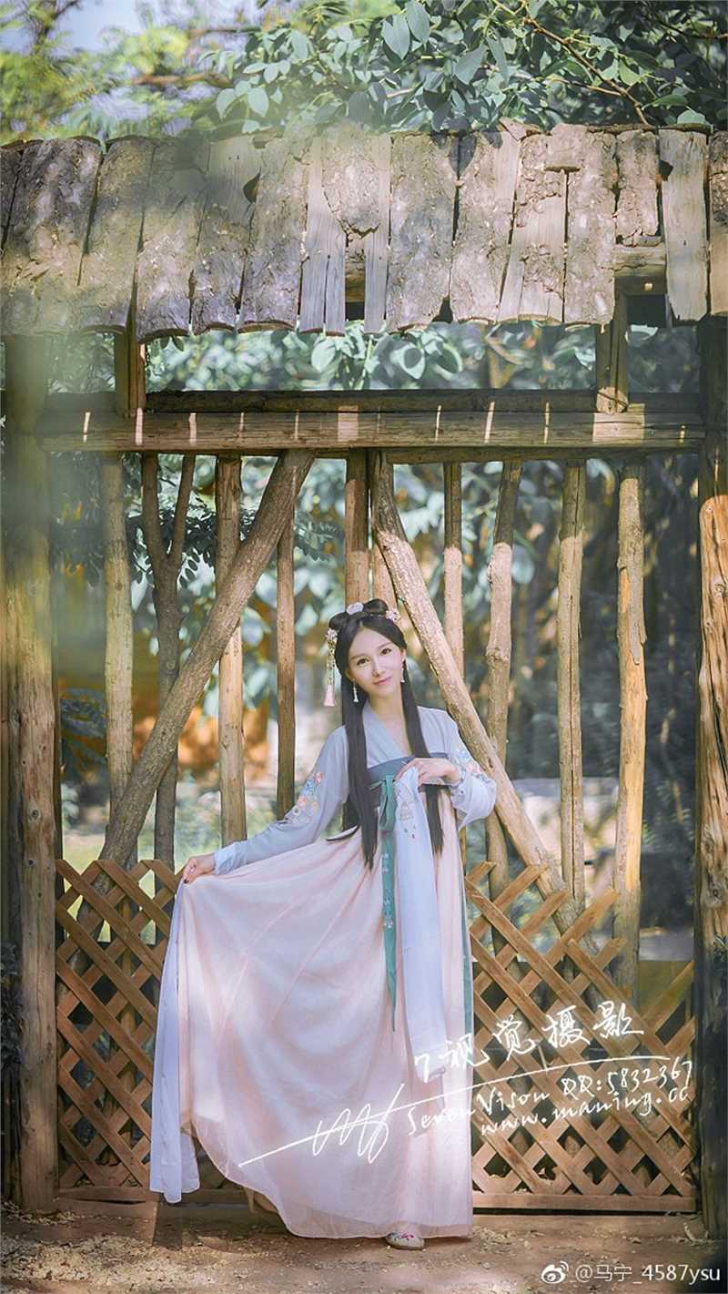 特别专辑古装美女Audrey如竹林风姿迷人图片