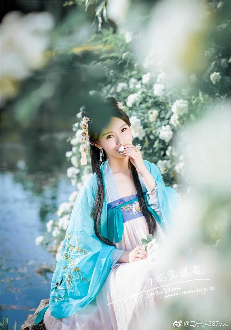特别专辑古装美女Audrey如竹林风姿迷人图片