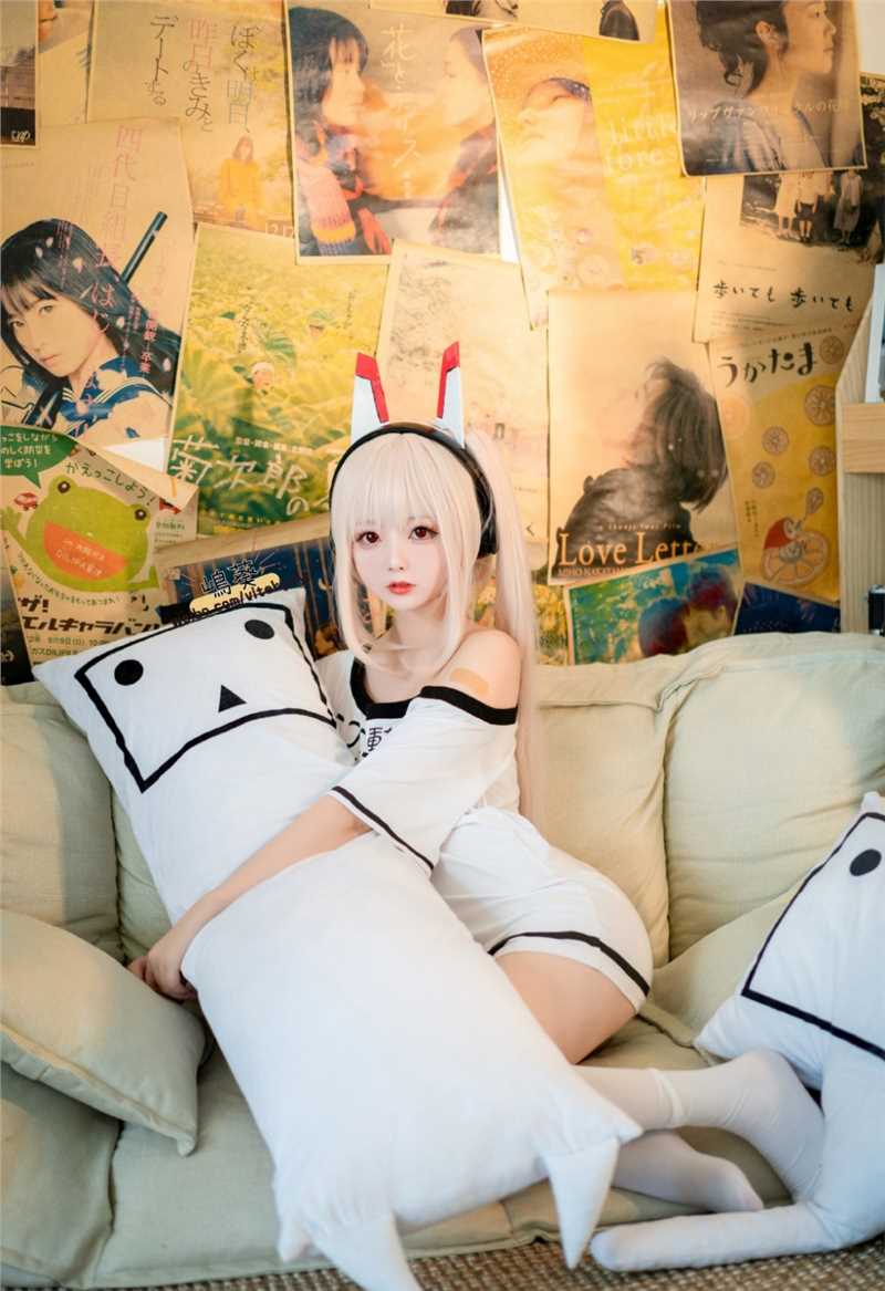 优质cosplay美女大眼睛迷人性感人体艺术摄影图片