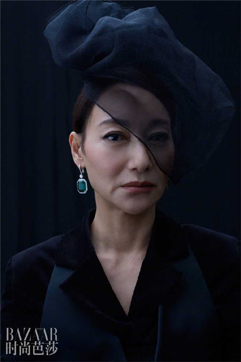 最新成熟美女惠英红复古名媛暗黑风格淑女时尚图片图集