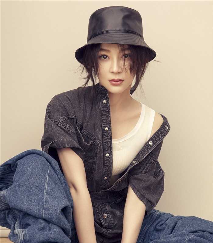 运动美女袁姗姗活力开朗阳光元气时尚杂志图片