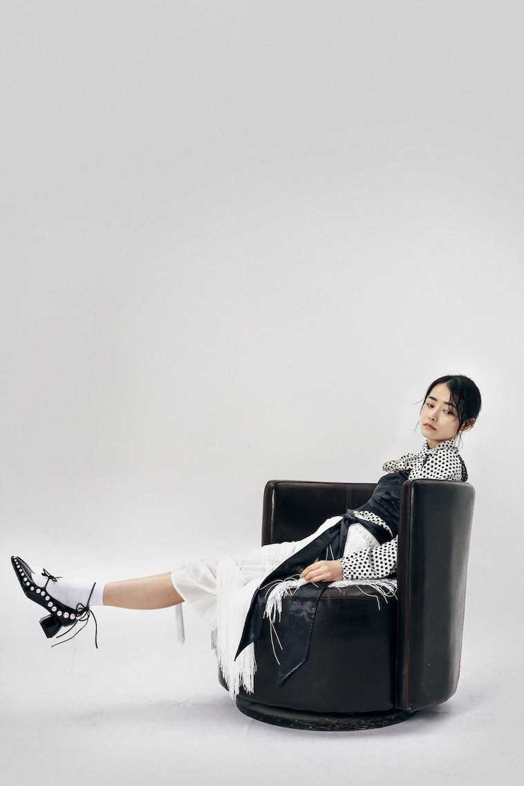 最新名媛柴碧云复古时尚成熟魅力杂志图片壁纸