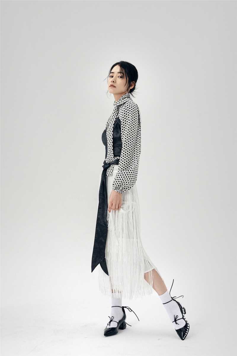 最新名媛柴碧云复古时尚成熟魅力杂志图片壁纸