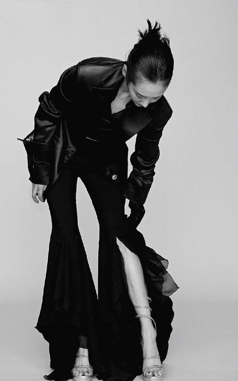 特别专辑帅气御姐李纯时尚复古中性风格杂志大片图片