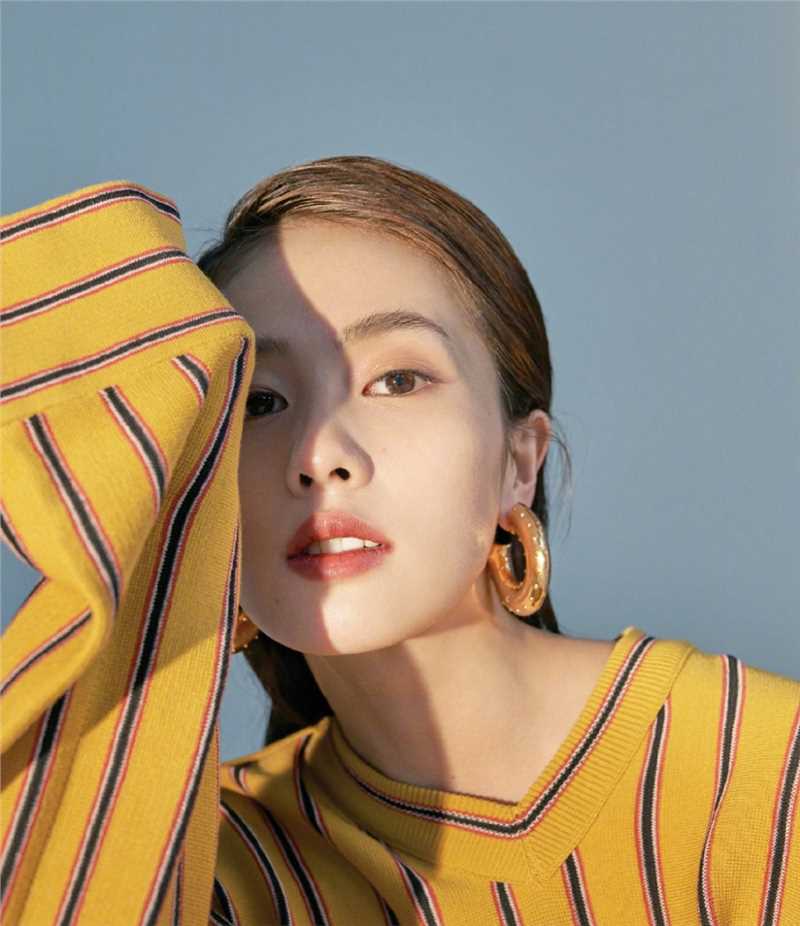 帅气御姐白鹿西装干练率直时尚杂志图片