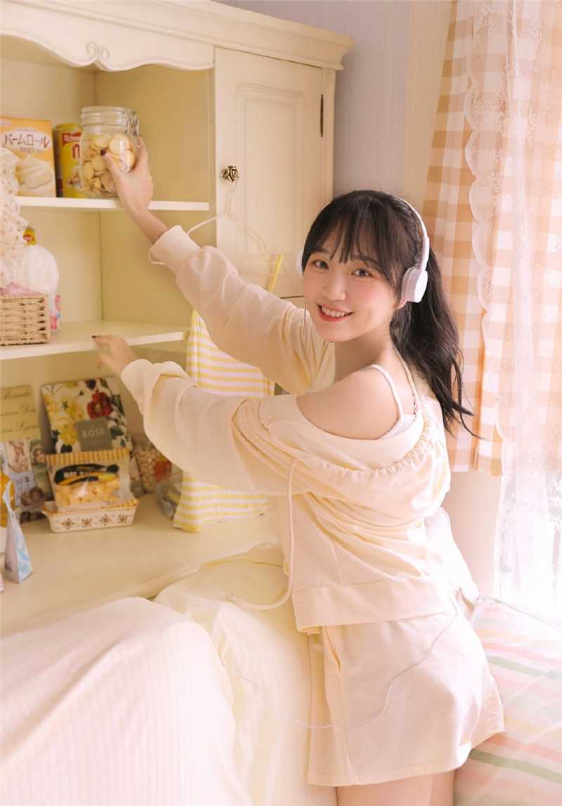 最全美酮体让人觉得欲死欲仙的韩国极品美女清纯个性壁纸