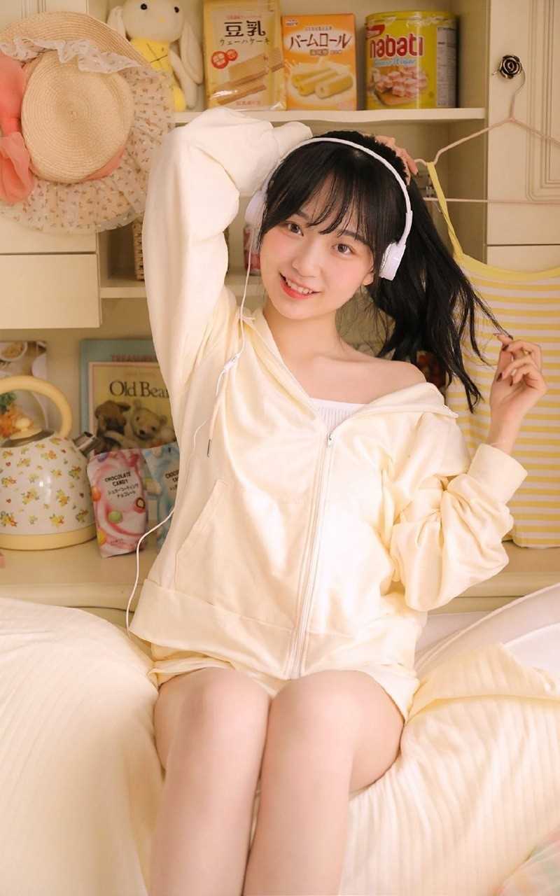 最全美酮体让人觉得欲死欲仙的韩国极品美女清纯个性壁纸