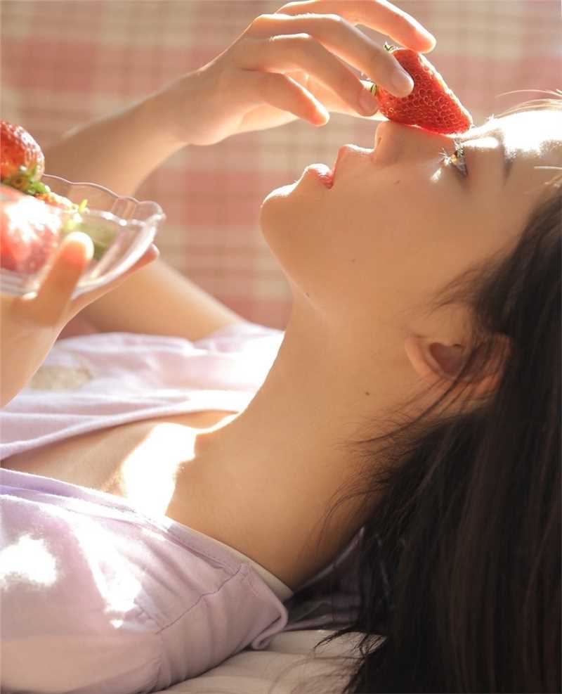 优质杏眸清澈灵动的勾魂尤物呆萌软糯清纯可爱图片相册